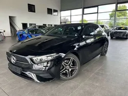 Kosmosschwarz metalliclack Gebraucht 2024 Mercedes A200 AMG Limousine | 37.970 € (Teuer)