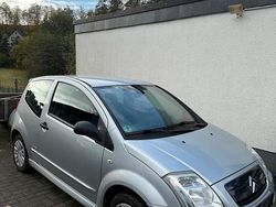 Silber Gebraucht 2005 Citroën C2 VTR Sport Kleinwagen | 3.000 € (Etwas zu teuer)