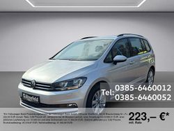 Silver metallic Gebraucht 2022 VW Touran Comfortline Van / Kleinbus | 29.999 € (Fairer Preis)