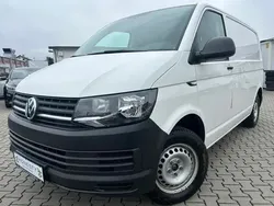 Candyweiß Gebraucht 2017 VW T6 Van | 11.990 €