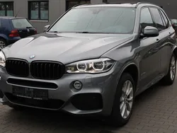 Grau Gebraucht 2015 BMW X5 M Sport SUV | 26.900 € (Teuer)