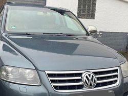 Grau Gebraucht 2006 VW Touareg SUV | 6.000 € (Guter Preis)