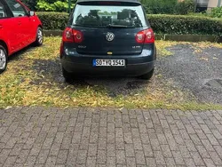 Blau Gebraucht 2004 VW Golf V Limousine | 3.200 € (Fairer Preis)