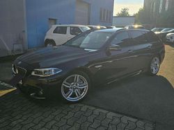 Carbonschwarz metallic Gebraucht 2016 BMW 530 M Sport Kombi | 13.999 € (Guter Preis)