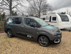 Grau Gebraucht 2023 Citroën Berlingo PureTech Van / Kleinbus | 32.949 € (Teuer)