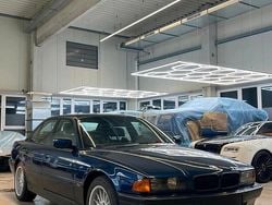 Blau Gebraucht 1998 BMW 740 Limousine | 16.500 € (Guter Preis)