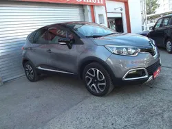 Silber Gebraucht 2016 Renault Captur XMOD SUV | 12.899 € (Fairer Preis)