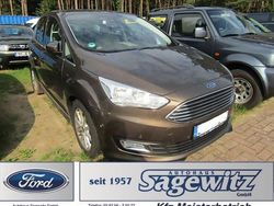 Braun Gebraucht 2016 Ford C-MAX Titanium Van / Kleinbus | 10.990 € (Teuer)