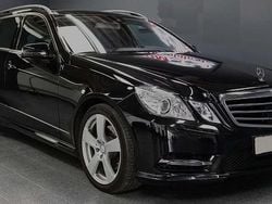 Schwarz Gebraucht 2012 Mercedes E300 Avantgarde Kombi | 12.400 € (Fairer Preis)