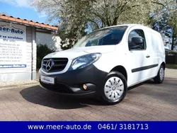 Weiß Gebraucht 2020 Mercedes Citan 109 Van / Kleinbus | 11.900 € (Guter Preis)