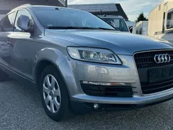 Grau Gebraucht 2007 Audi Q7 SUV | 5.300 € (Guter Preis)