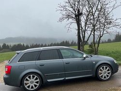 Grau Gebraucht 2004 Audi S4 S-Line Kombi | 10.900 €