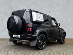 Santorini black Gebraucht 2025 Land Rover Defender Black Edition SUV | 81.880 € (Fairer Preis)