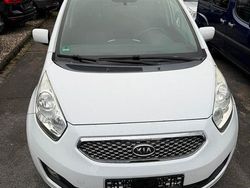 Weiß Gebraucht 2011 Kia Venga Kleinwagen | 2.500 € (Fairer Preis)