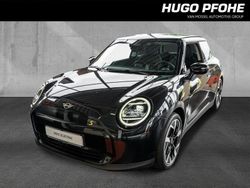Midnight black Gebraucht 2024 Mini Cooper SE Classic Kleinwagen | 37.989 € (Teuer)