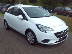Schneeweiss/summit white Gebraucht 2015 Opel Corsa Edition Kleinwagen | 7.999 € (Fairer Preis)