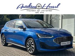Desert island blue Gebraucht 2023 Ford Focus Titanium Limousine | 22.490 € (Fairer Preis)