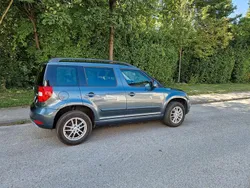Grau Gebraucht 2016 Skoda Yeti Cool Edition SUV | 11.900 € (Fairer Preis)
