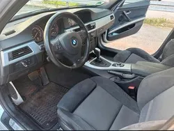 Silber Gebraucht 2010 BMW 330 Performance Kombi | 13.500 €