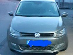 Grau Gebraucht 2010 VW Polo Highline Kleinwagen | 7.900 € (Fairer Preis)