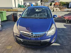 Blau Gebraucht 2013 Opel Corsa Limousine | 2.100 € (Superpreis)
