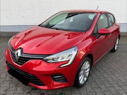Rot Gebraucht 2019 Renault Clio IV Experience Limousine | 7.800 € (Guter Preis)
