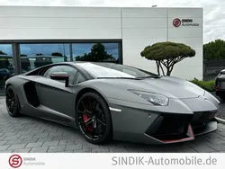 Grau Gebraucht 2018 Lamborghini Aventador Coupé | 429.700 €
