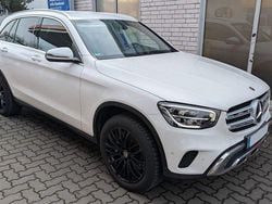 Weiß Gebraucht 2021 Mercedes GLC300e Business SUV | 29.300 € (Superpreis)