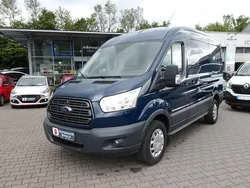 Blazerblau Gebraucht 2017 Ford Transit Trend Van / Kleinbus | 21.878 € (Fairer Preis)