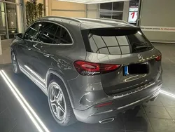 Grau Gebraucht 2020 Mercedes GLA250 SUV | 34.500 € (Fairer Preis)