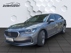 Grau Gebraucht 2024 Skoda Superb Selection Kombi | 42.887 €