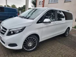 Weiß Gebraucht 2019 Mercedes V200 Van / Kleinbus | 28.500 € (Guter Preis)