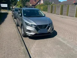 Grau Gebraucht 2018 Nissan Qashqai SUV | 13.000 € (Fairer Preis)