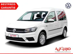 Weiß Gebraucht 2016 VW Caddy Family Van / Kleinbus | 16.990 € (Teuer)