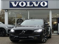 Grau Gebraucht 2025 Volvo V90 Ultra Kombi | 48.900 € (Guter Preis)
