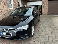 Schwarz Gebraucht 2017 Audi A4 Sport Kombi | 17.800 € (Fairer Preis)