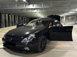Schwarz Gebraucht 2008 Mercedes CLS500 SUV | 7.800 € (Fairer Preis)