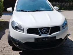 Weiß Gebraucht 2012 Nissan Qashqai Acenta SUV | 6.999 € (Fairer Preis)