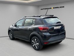 Oxidgrün Neu 2025 Dacia Sandero Expression Limousine | 19.479 €