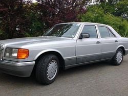 Grau Gebraucht 1987 Mercedes 260 SE Limousine | 5.000 €