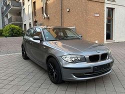 Grau Gebraucht 2008 BMW 116 Kleinwagen | 3.000 € (Fairer Preis)