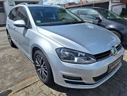 Reflexsilber metallic Gebraucht 2016 VW Golf VII Allstar Kombi | 12.980 € (Fairer Preis)