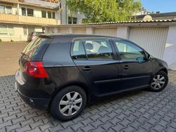Schwarz Gebraucht 2006 VW Golf V Trendline Limousine | 3.750 € (Teuer)