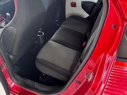 Rot Gebraucht 2015 Renault Twingo Kleinwagen | 6.000 € (Guter Preis)