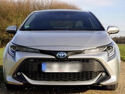 Silber Gebraucht 2022 Toyota Corolla Kleinwagen | 21.200 € (Fairer Preis)