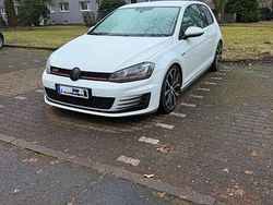 Weiß Gebraucht 2013 VW Golf VII GTI Limousine | 12.500 €