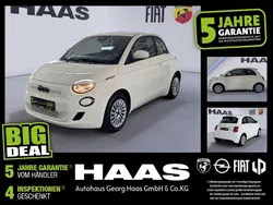 Colore esterno (arktis weiß) Gebraucht 2023 Fiat 500e Limousine | 20.980 € (Guter Preis)