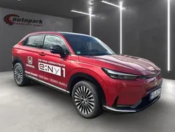 Vermillion red pearl metallic (metallic) Gebraucht 2023 Honda e:Ny1 Advance SUV | 29.990 € (Guter Preis)
