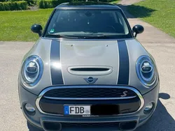 Grau Gebraucht 2019 Mini Cooper S Coupé Coupé | 18.300 €