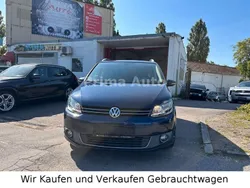 Blau Gebraucht 2011 VW Touran Highline Van / Kleinbus | 6.999 € (Guter Preis)
